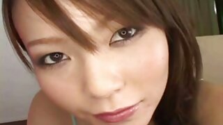 busty بیب اس کی بلی کو انڈین سیکسی ویڈیو پیار سے سرسبز کر رہی ہے۔