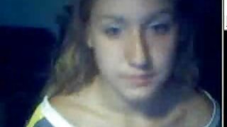 Busty لیٹنا pawnshop میز پر fucked گدھا سیکس