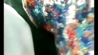 لچکدار سیکسی ویڈیو سیکسی MILF یوگا انسٹرکٹر ڈینیلا اسمتھ عریاں تربیت کو ترجیح دیتی ہیں۔