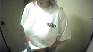 ایلینا نے اپنے BF کو اپنی سوتیلی ماں کو پیٹتے ہوئے ٹرپل سیکس ویڈیو پکڑ لیا۔
